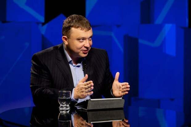 Уралов рассказал, почему страны Прибалтики и Украина больше всех пострадают от кризиса