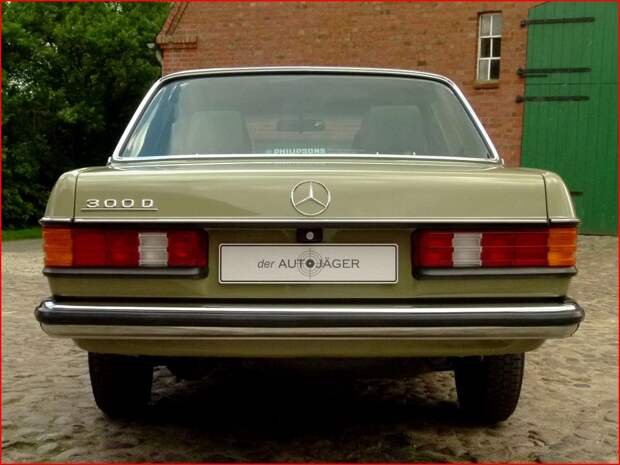 Новенький законсервированный Mercedes-Benz E-class W123 W123, e-class, mercedes, mercedes-benz, олдтаймер