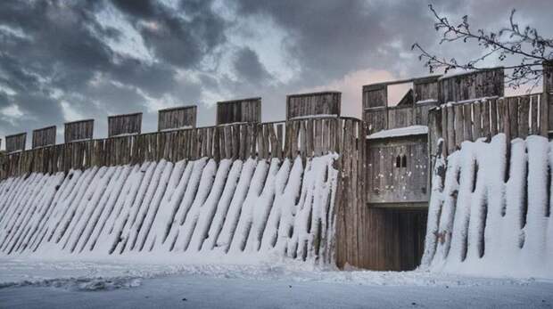 Когда в крепости нет углов, захватить её труднее. /Фото: pinterest.com