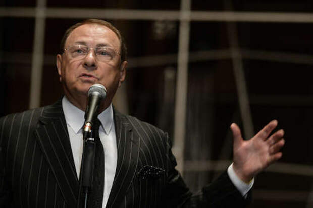 Президент «Ленкома» Варшавер назвал невозможным возврат денег за непонравившиеся спектакли