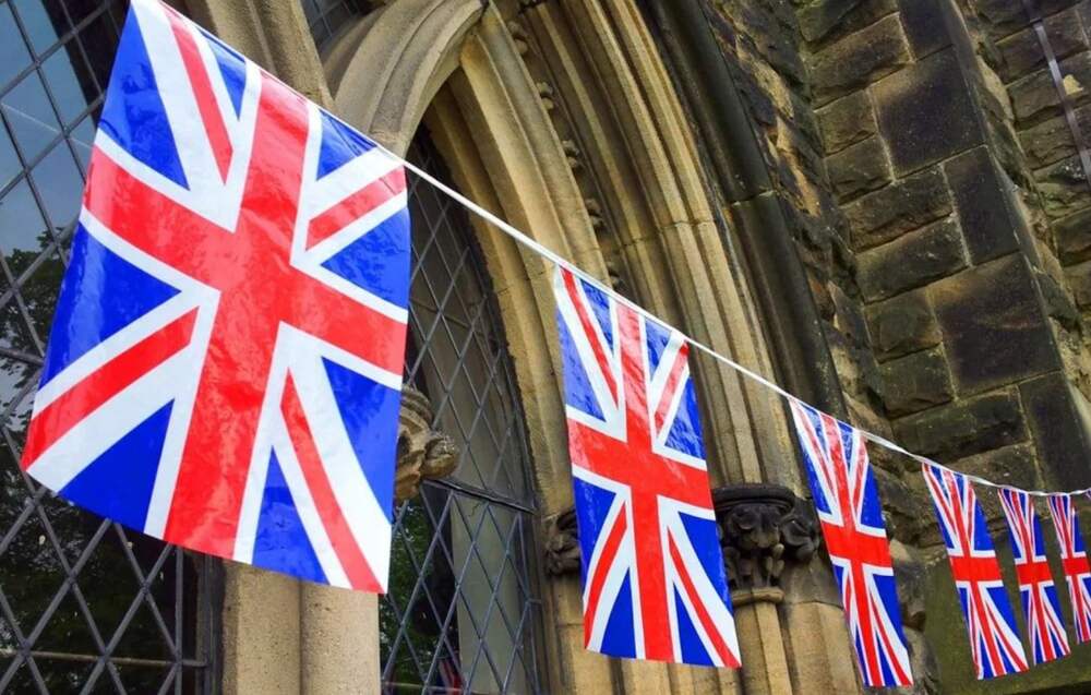 Англия окончание. Флаг Великобритании. Флаг Англии. English Flag in England. Любой штат Великобритании.