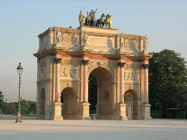 File:Arc de Triomphe du Carrousel 2006.jpg