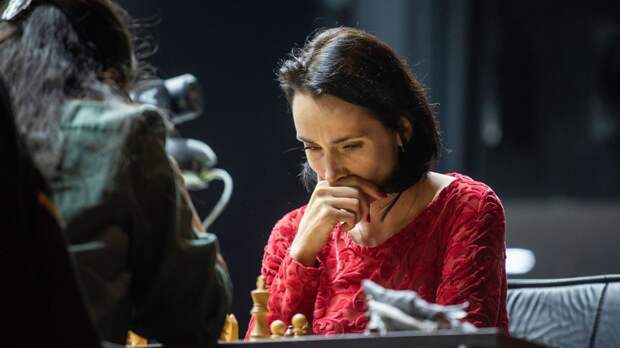 Лагно сыграла вничью с Тань Чжуньи в десятом туре турнира претенденток