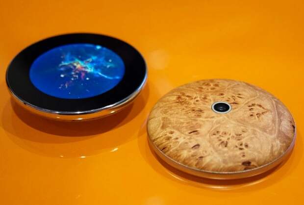 Runcible – деревянный смартфон под управлением операционной системы Firefox OS