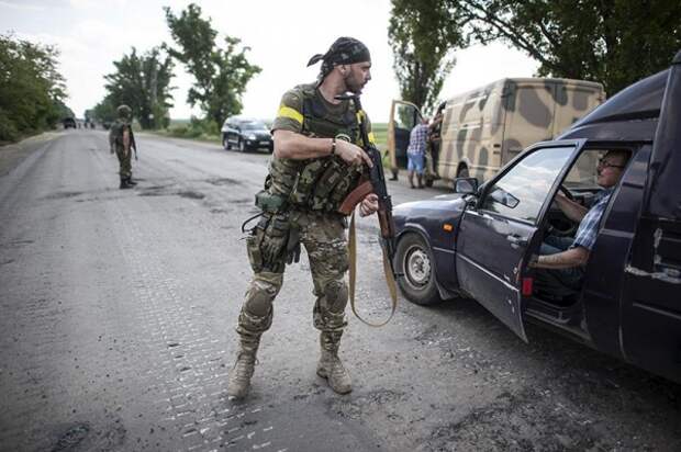 В Киеве сообщают о переходе боев вокруг Донецка в круглосуточный режим