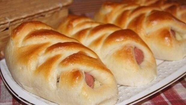 Сосиска с картофелем в тесте