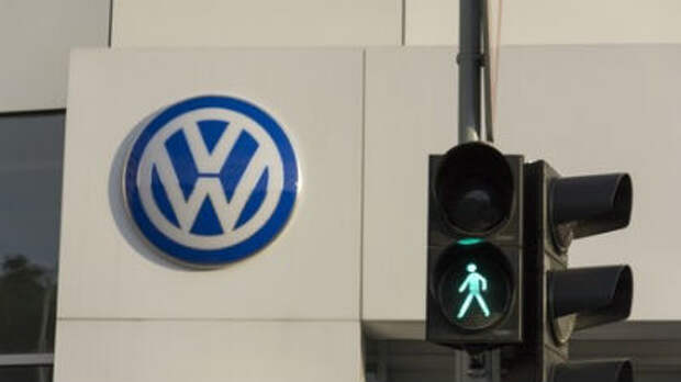 Volkswagen вынужден сократить инвестиции на 1 млрд евро из-за «дизельного скандала»