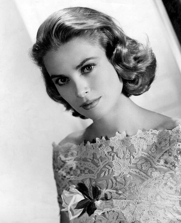 Grace Kelly MGM photo