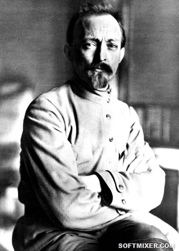 ДЗЕРЖИНСКИЙ