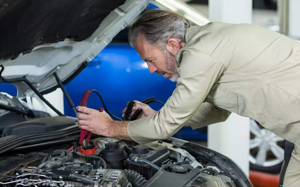 Новая батарея выдохлась за три дня: почему машина не заводится