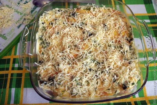 Филе пангасиуса, запеченное с картофелем и сыром Филе пангасиуса, запеченное с картофелем и сыром