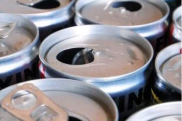 28-летний житель Подмосковья попал в больницу после пяти лет ежедневного употребления энергетиков