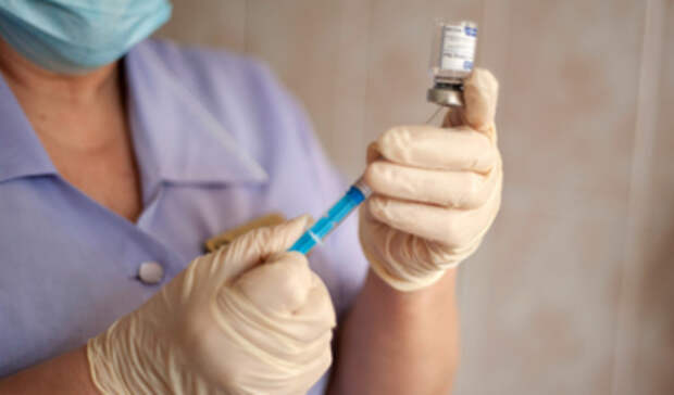 В частных клиниках Приморья откроют пункты вакцинации от коронавируса