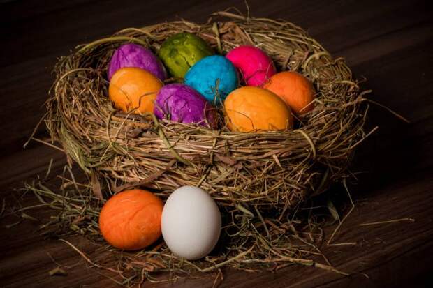 Пасхальные яйца: 12 проверенных способов окрашивания