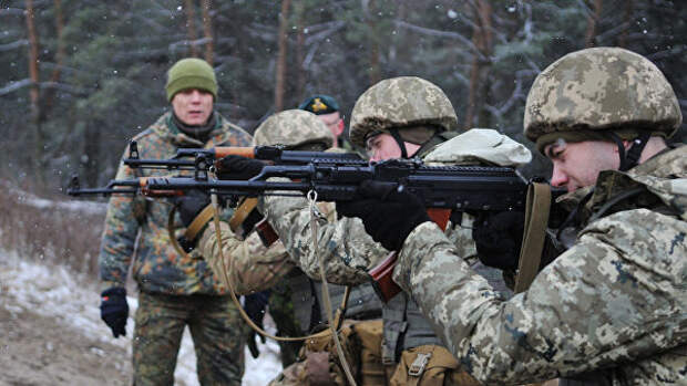 Обучение украинских военнослужащих на Яворивском полигоне