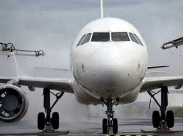Повторение трагедии с A-320 могло быть и в США: там тоже пилот не смог вернуться в кабину Повторение трагедии с A-320 могло быть и в США: там тоже пилот не смог вернуться в кабину