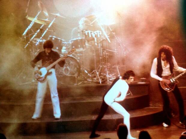 Самые знаковые песни группы Queen 111 Самые знаковые песни группы Queen