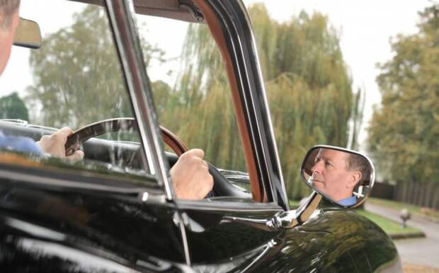 Шедевр автостроения по прозвищу “Элвис” Шедевр автостроения по прозвищу “Элвис” eagle, jaguar, олдтаймер