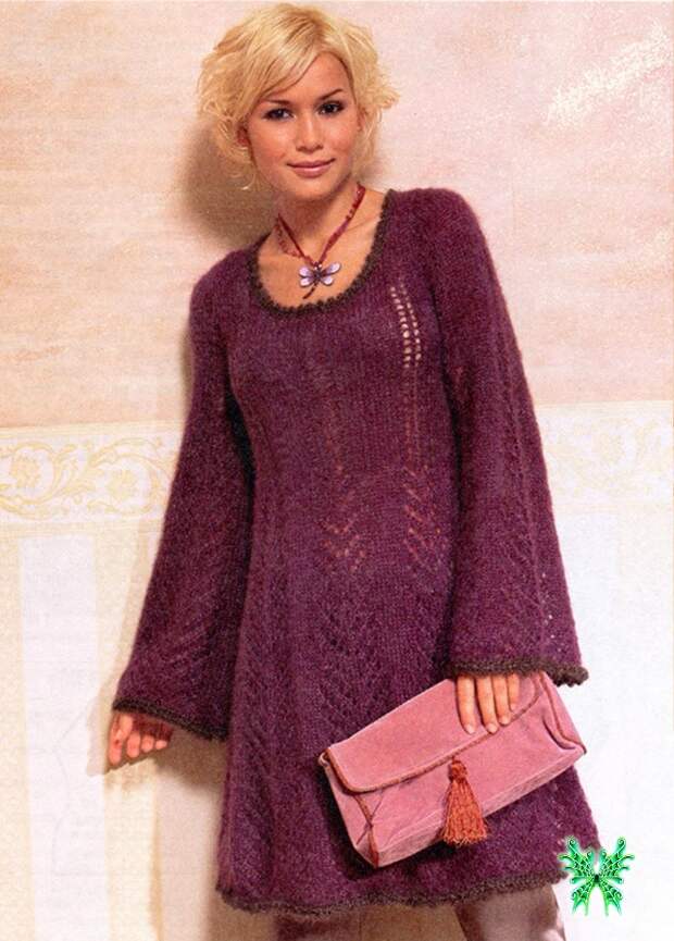 Расклешеное ажурное платье спицами