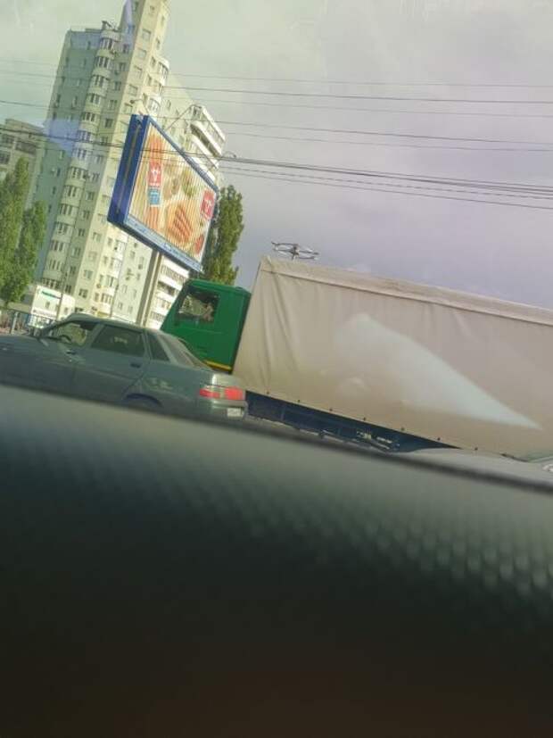 Опять пробки, и бензин подорожал...
