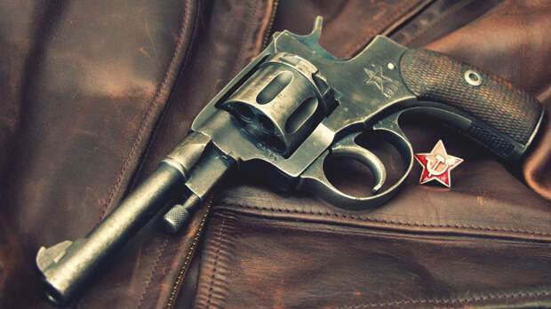 Револьвер Наган РККА.Nagant M1895 of Red Army.