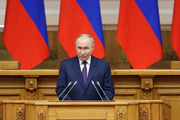 Владимир Путин анонсировал строительство новой верфи на Дальнем Востоке