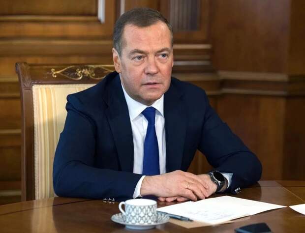 ‼️🇷🇺☢️ Третья мировая может начаться «в любой момент», - Медведев