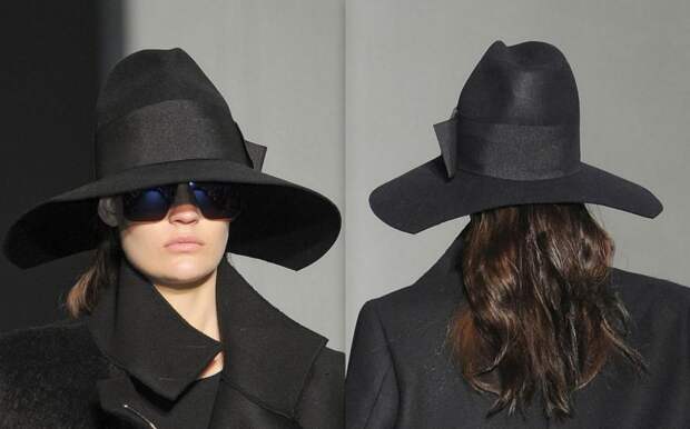 Costume National’.jpg Costume National’.jpg