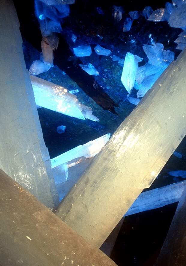 Пещера гигантских кристаллов в Мексике. Фото