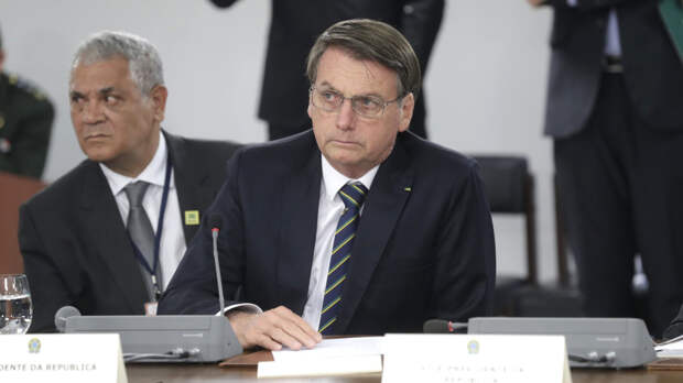 Президент Бразилии не зря скептически относится к экологическим инициативам Макрона