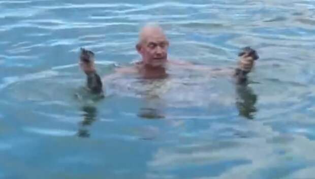 помощь утопающему
