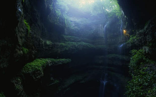 Пещера ласточек, Акьюс Мон, Мексика
