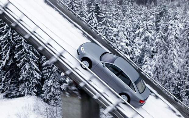 Как въехать в ледяную горку?