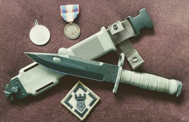 Нож морского пехотинца. /Фото: reibert.info.