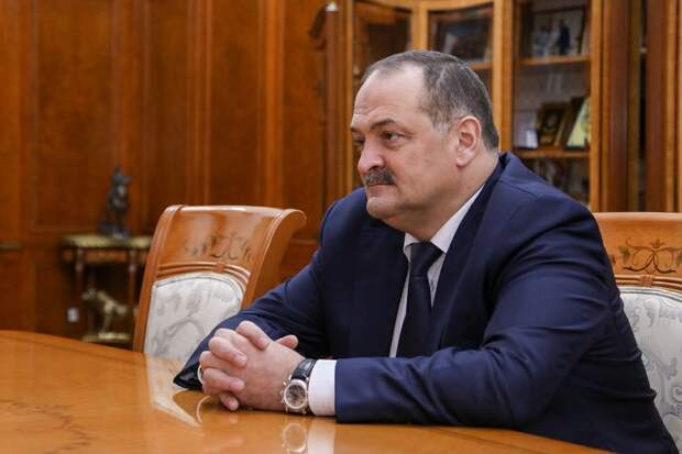 Путин собрал делегацию Дагестана и выдвинул судью Федора Щукина врио главы республики