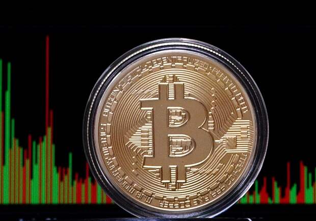 Эксперты объяснили взлет биткоина