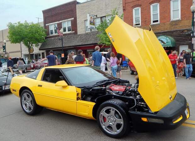 Выставка ретро-автомобилей в штате Висконсин авто, выставка, олдтаймер, ретро автомобили
