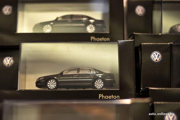 Сборка VW Phaeton и Bentley Continental Flying Spur в Дрездене Continental, Phaeton, bentley, volkswagen, завод