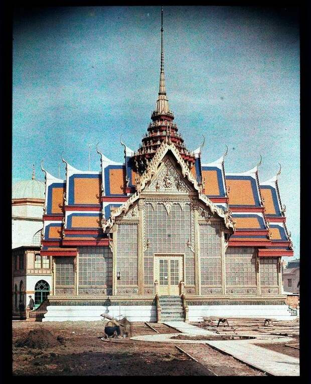 1915 The Siamese Pavillion, Panama-Pacific International Exposition, San Francisco.jpg 1915 The Siamese Pavillion, Panama-Pacific International Exposition, San Francisco.jpg
