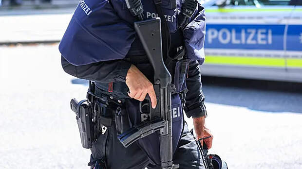 В Северном Рейне-Вестфалии задержали вооружённого мужчину в отделении Sparkasse