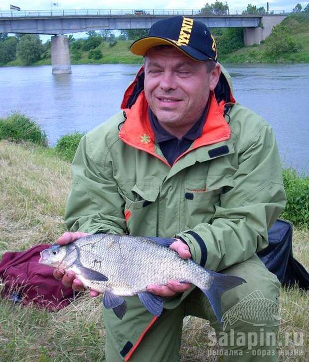 Леща мы и дома видели!