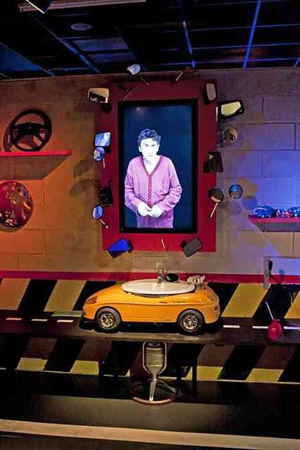 Музей авто истории в турине, италия. (трафик)