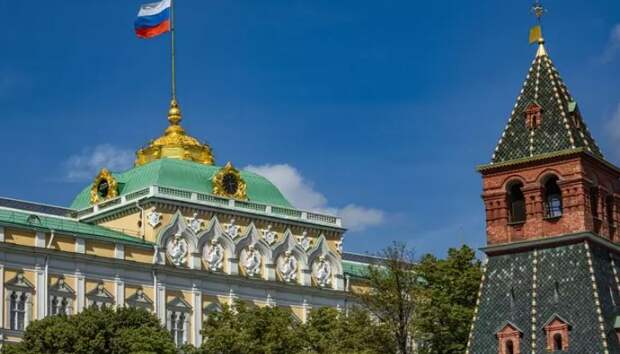 «Мы приносим извинения»: В Польше обратились к русским после скандала с флагом