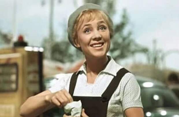 9 сентября исполняется 95 лет со дня рождения Надежды Румянцевой