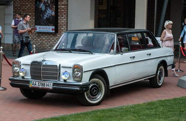 Mercedes-Benz limousine . выставка, олдтаймер, ретро автомобили