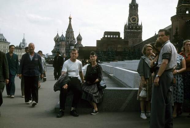 Фоторепортаж из СССР полувековой давности. Советская жизнь в объективе Джона Шульца Фоторепортаж из СССР полувековой давности. Советская жизнь в объективе Джона Шульца