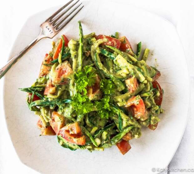 12 вкуснейших салатов для этого лета