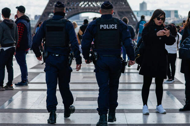 В Париже ищут воров, похитивших сейфы с драгоценностями на €300 тысяч