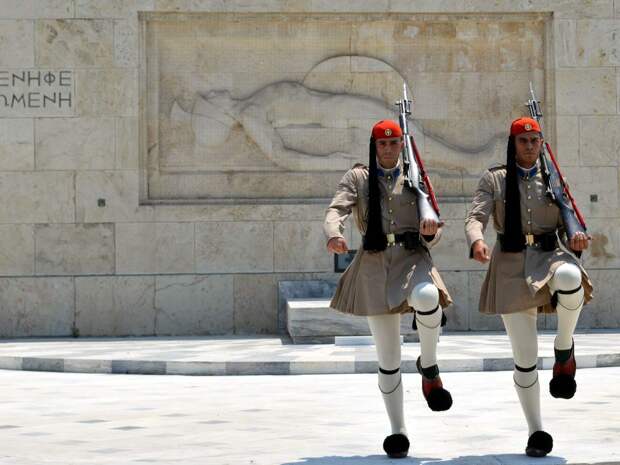 Отзвуки древних традиций: Эвзоны - греческая Президентская Гвардия (24)