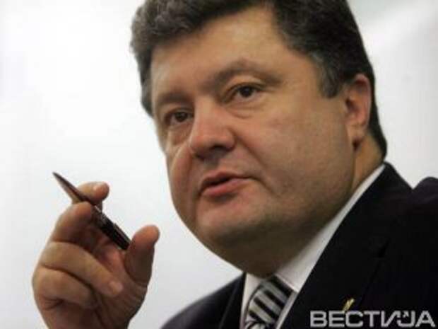 Порошенко: необходимо остановить поддержку террористов Россией Порошенко: необходимо остановить поддержку террористов Россией